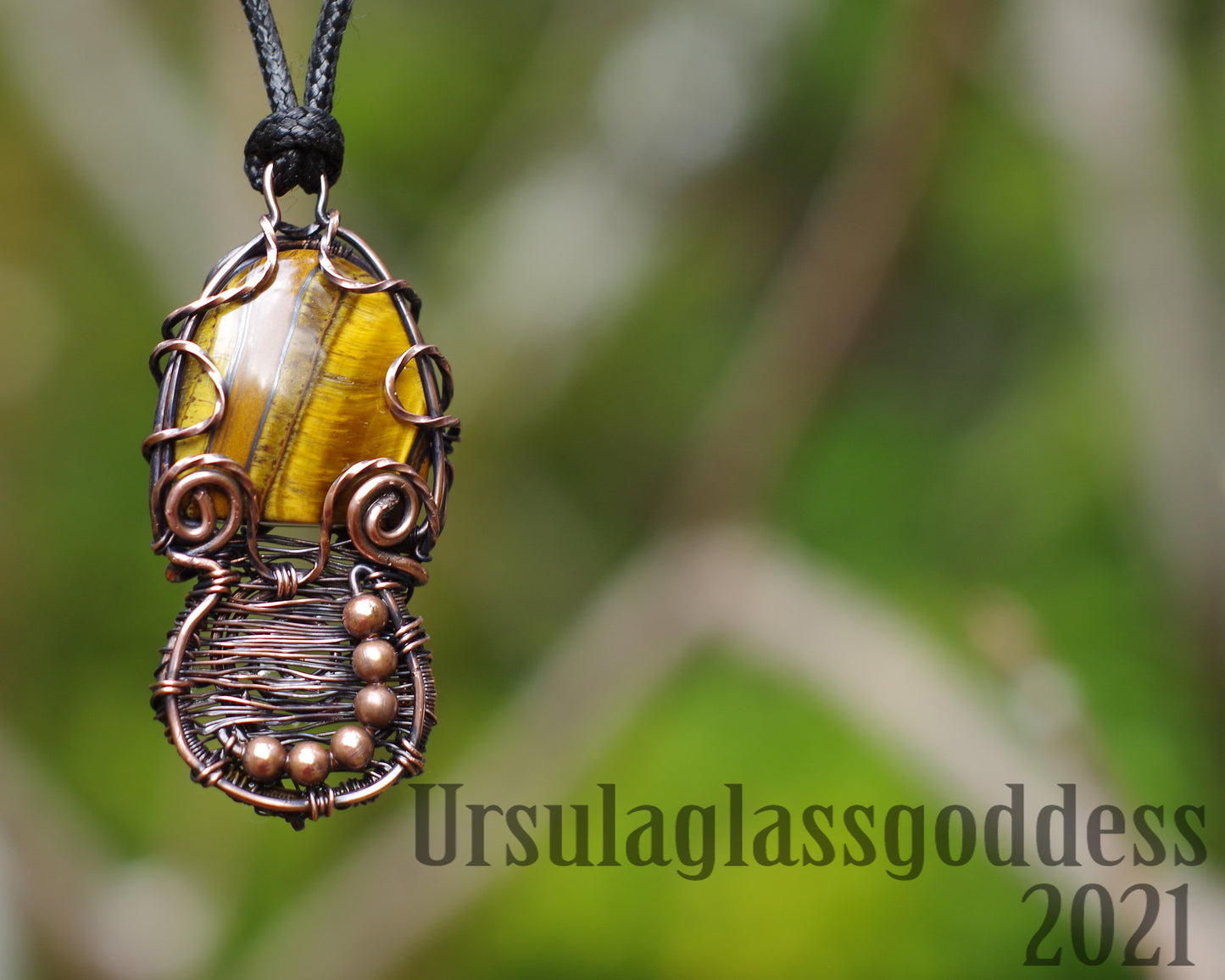 Mushroom Lovers Pendant, Tigers Eye, Copper wire