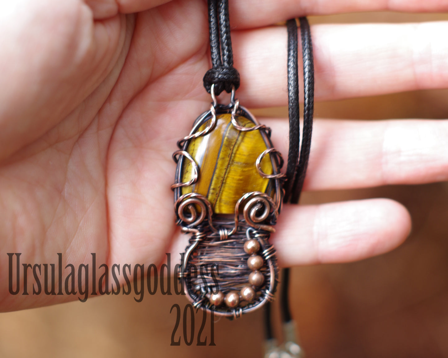 Mushroom Lovers Pendant, Tigers Eye, Copper wire