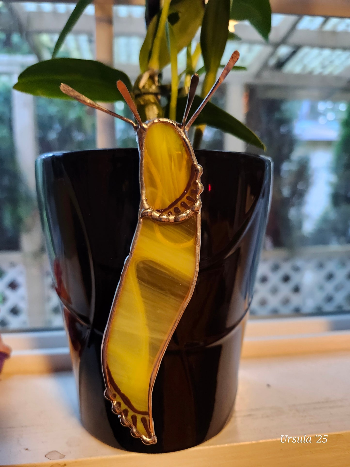 Banana Slug Pot hanger, Stained Glass figurine