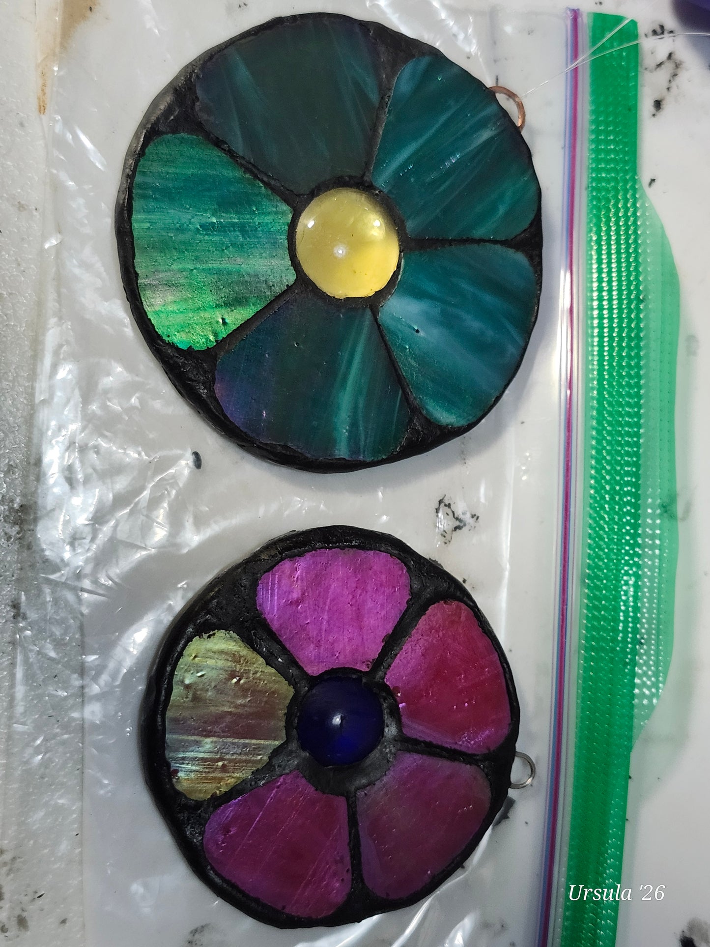 Take-N-Make, Flower Sun Catcher
